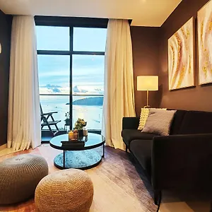  Aparthotel Seaview Bliss By Tropical Elegance